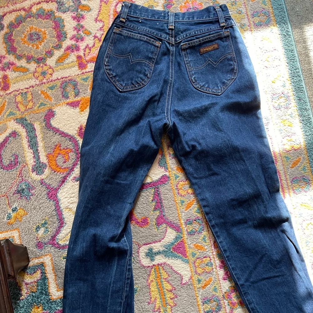 Vintage Women’s Wrangler Jeans - 24 inch waist. - Picture 4 of 6